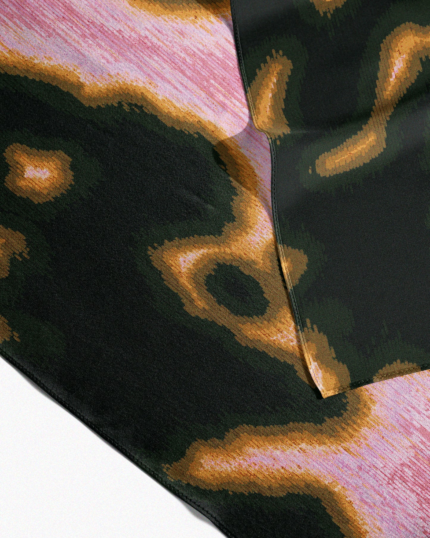 FLORAL COWHIDE BANDANA PINK & FOREST GREEN